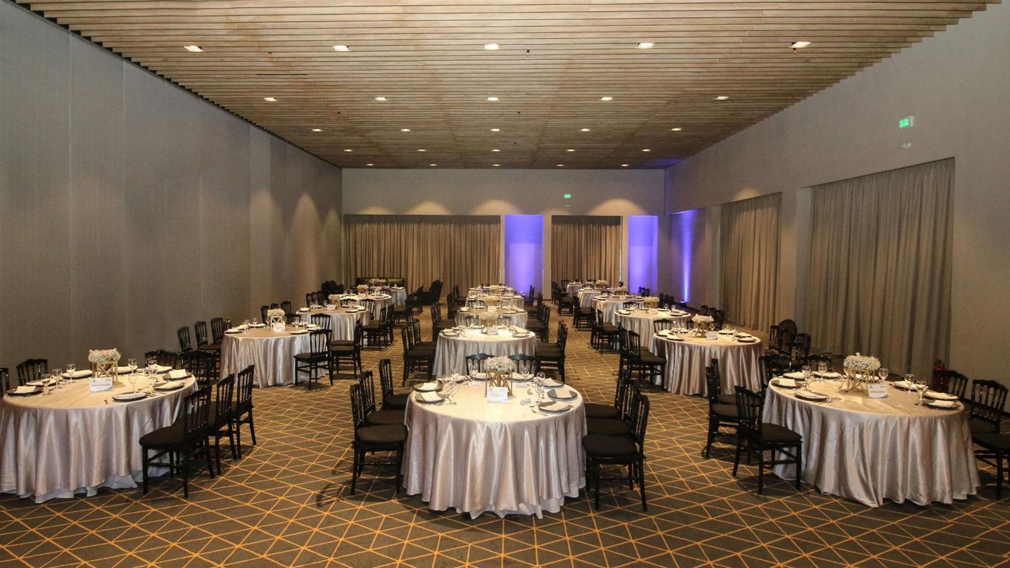 Holiday Inn San Luis Potosi-Quijote By Ihg Exterior photo